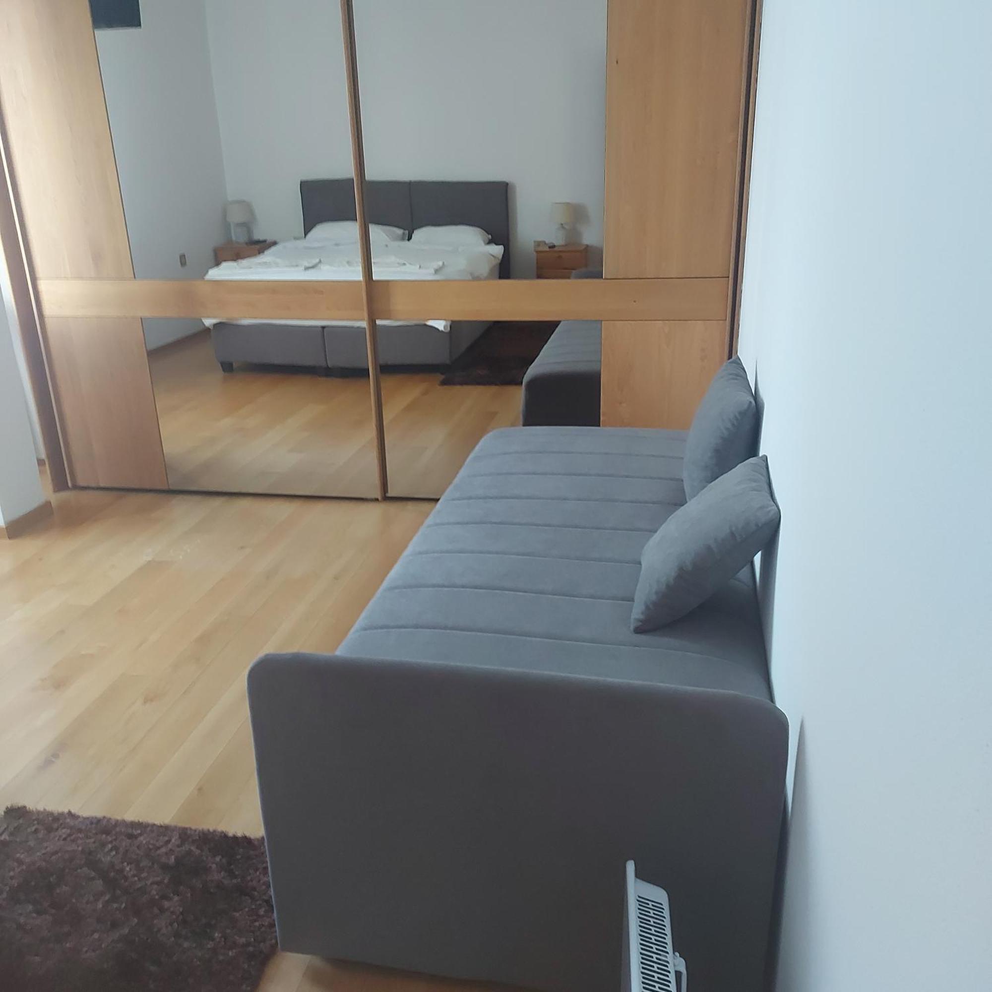 Apartman Centar Bulevar Ex Sa Garazom Banja Luka Zewnętrze zdjęcie